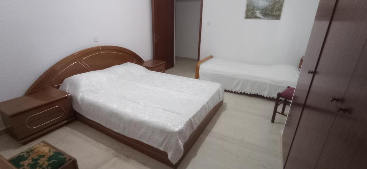 Ευρύχωρο Και Άνετο Διαμέρισμα Στην Ιτέα Joanna'S Apartment Kirra Bagian luar foto